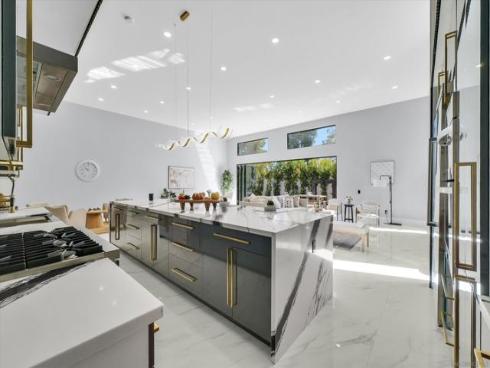 18802  Saginaw Drive  , Irvine, CA