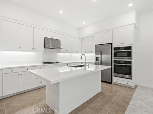 491  Mulligan  , Irvine, CA