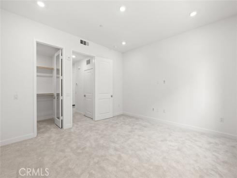 491  Mulligan  , Irvine, CA