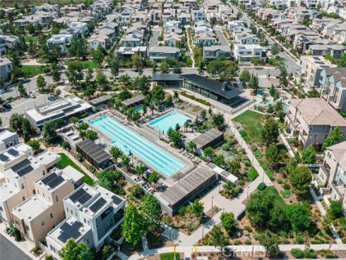 491  Mulligan  , Irvine, CA