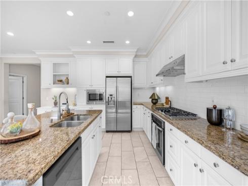 92  Bianco  , Irvine, CA