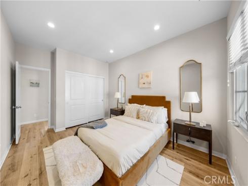 92  Bianco  , Irvine, CA