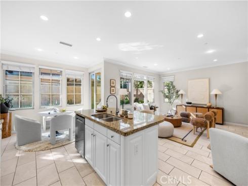 92  Bianco  , Irvine, CA