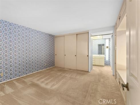 2  Bluebird  , Irvine, CA