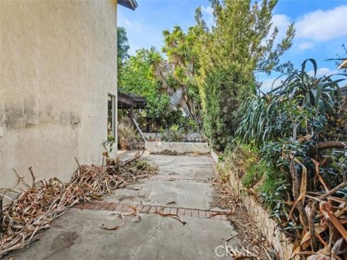 2  Bluebird  , Irvine, CA