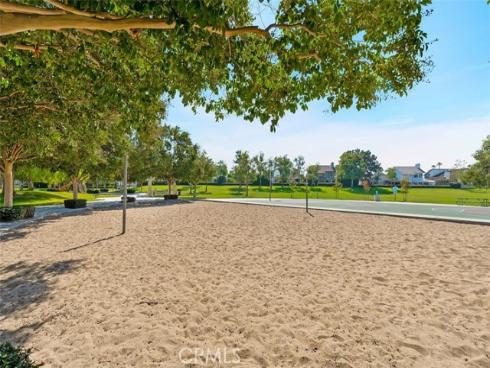 2  Bluebird  , Irvine, CA