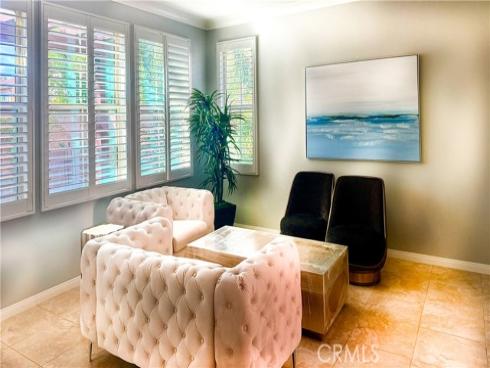 24  Oakfield  , Irvine, CA