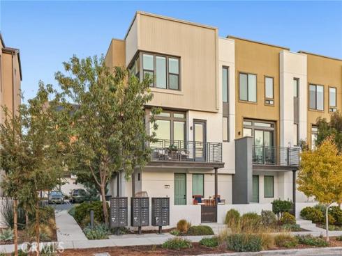 156 Keeper , Irvine, CA