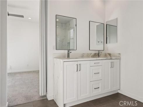 170  Fable  , Irvine, CA