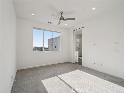 170  Fable  , Irvine, CA