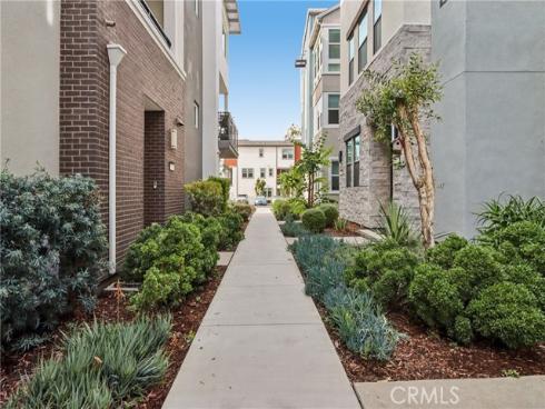 170  Fable  , Irvine, CA