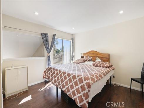 134  Tangerine  , Irvine, CA