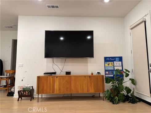 105  Sash  , Irvine, CA