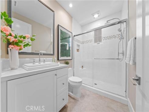 100 Viano , Irvine, CA