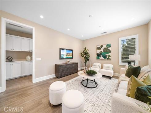 100 Viano , Irvine, CA
