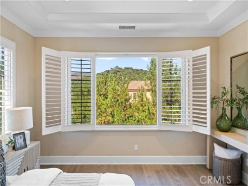 100 Viano , Irvine, CA