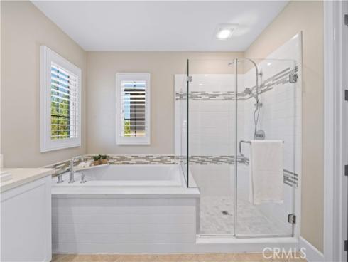 100 Viano , Irvine, CA