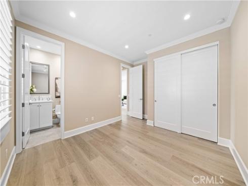 100 Viano , Irvine, CA