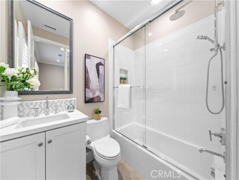 100 Viano , Irvine, CA