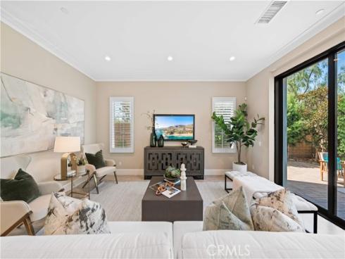 100 Viano , Irvine, CA