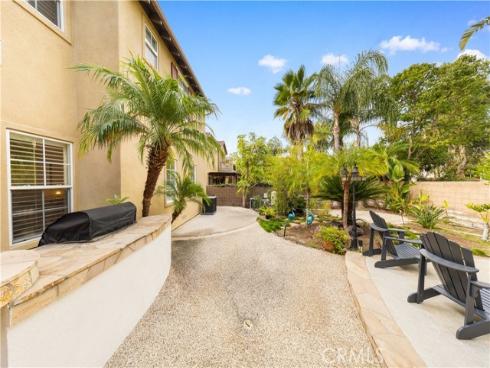 23 Vacaville , Irvine, CA