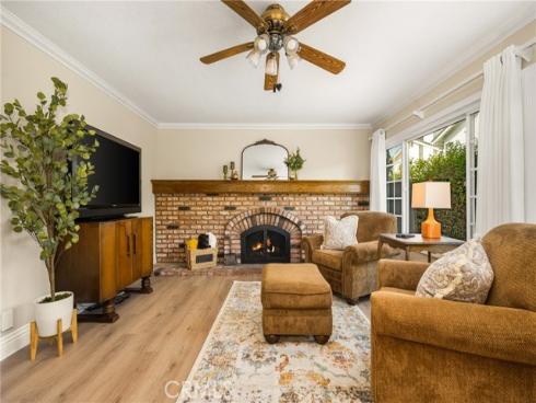 7 Whispering Wind , Irvine, CA