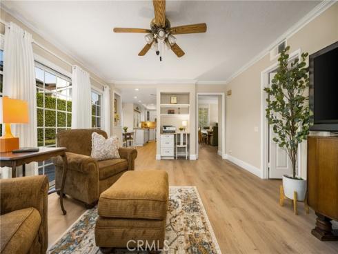 7 Whispering Wind , Irvine, CA