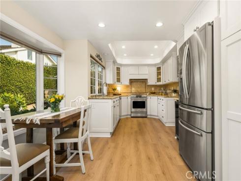 7 Whispering Wind , Irvine, CA