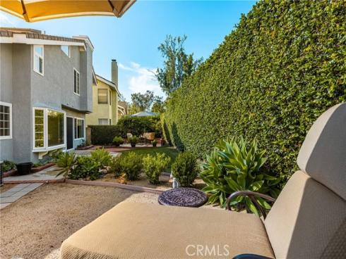 7 Whispering Wind , Irvine, CA