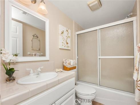 7 Whispering Wind , Irvine, CA