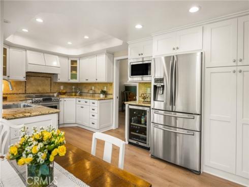 7 Whispering Wind , Irvine, CA