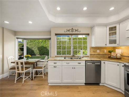 7 Whispering Wind , Irvine, CA