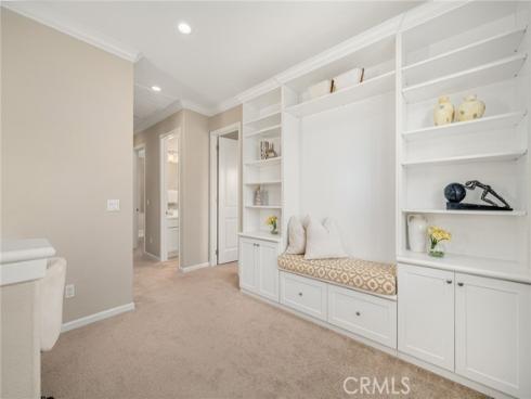 56  Strawberry  , Irvine, CA