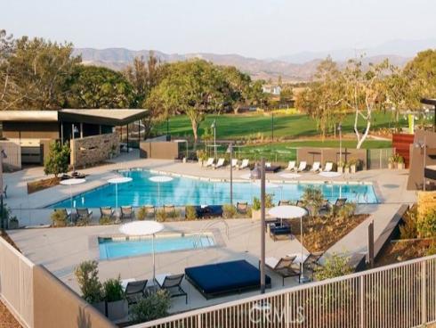 182  Carmine  , Irvine, CA