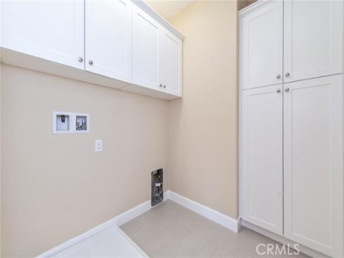 55  White Blossom  , Irvine, CA