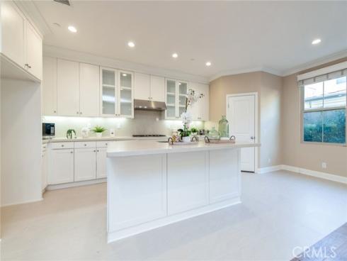 55  White Blossom  , Irvine, CA