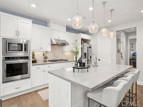 137  Halo  , Irvine, CA