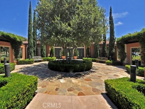 137  Halo  , Irvine, CA