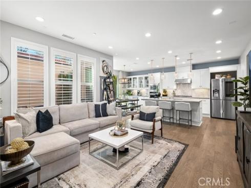 137  Halo  , Irvine, CA