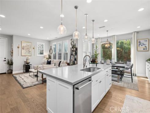 137  Halo  , Irvine, CA