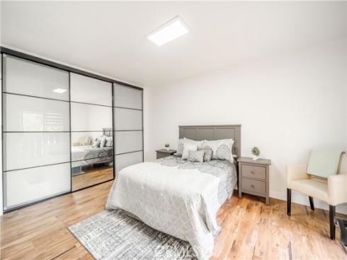 46  Echo  16  Run, Irvine, CA