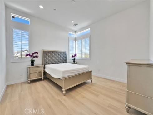 248  Culture  , Irvine, CA