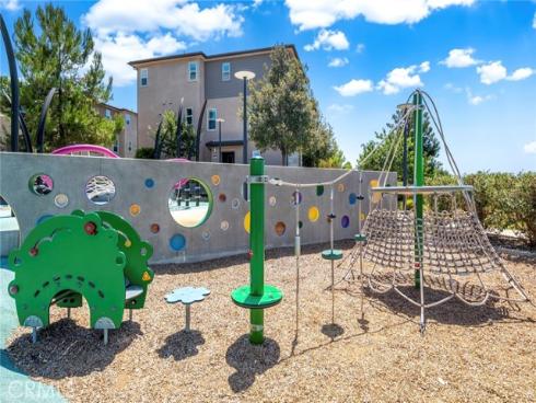 248  Culture  , Irvine, CA