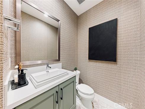 134  Aspect  , Irvine, CA