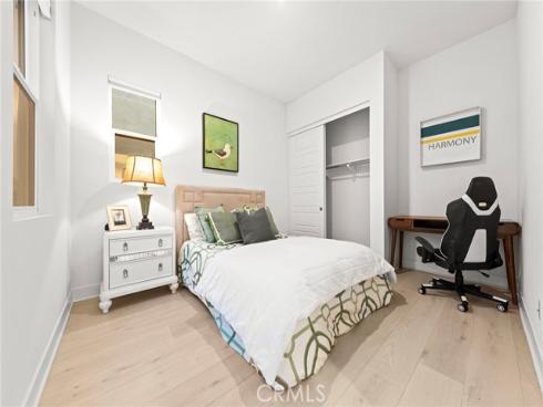 134  Aspect  , Irvine, CA