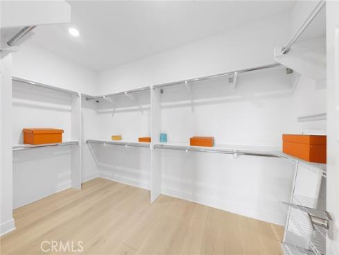 134  Aspect  , Irvine, CA