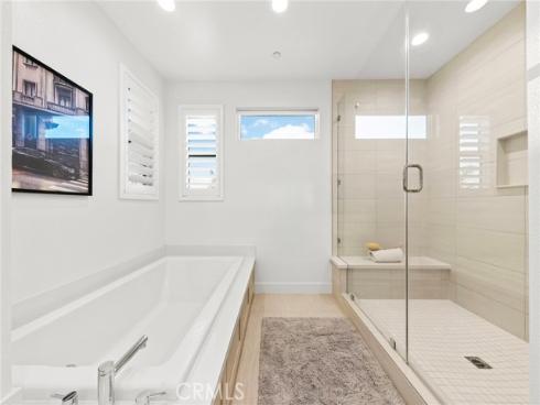 134  Aspect  , Irvine, CA