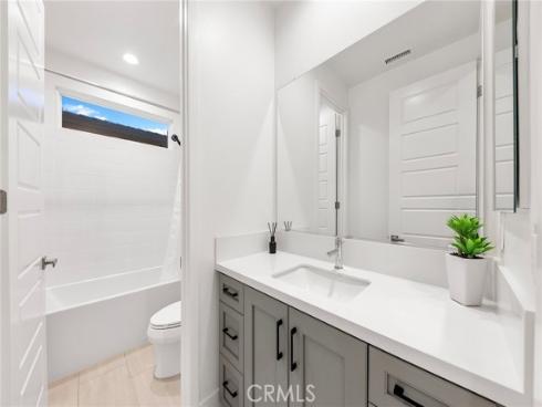 134  Aspect  , Irvine, CA