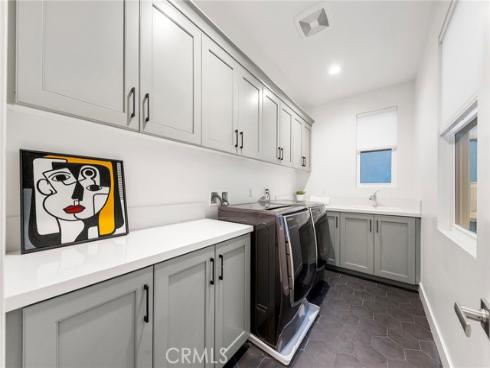 134  Aspect  , Irvine, CA