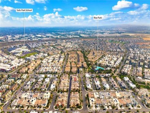 134  Aspect  , Irvine, CA